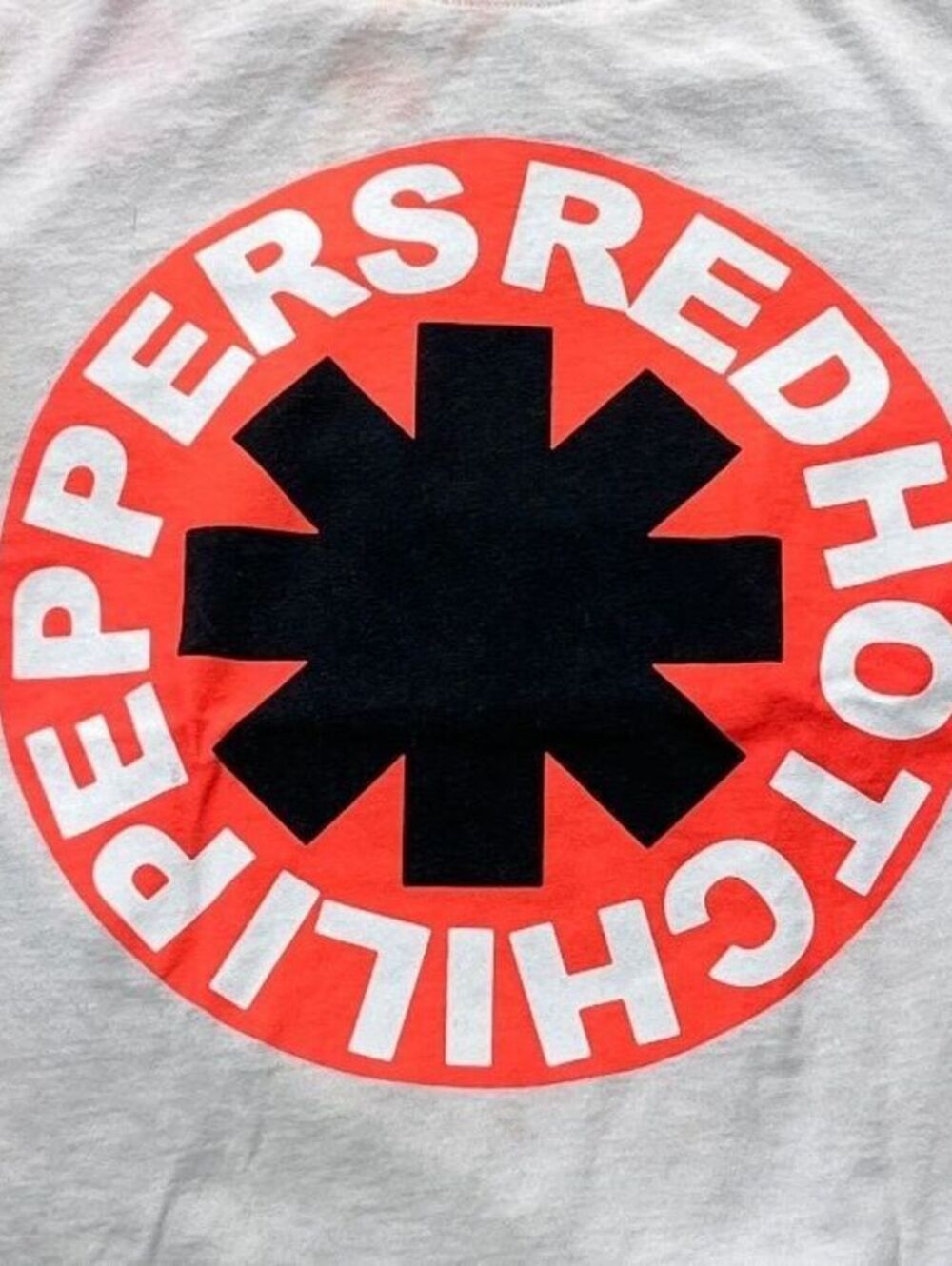Red Hot Chili Peppers Preowned Small T-shirt
